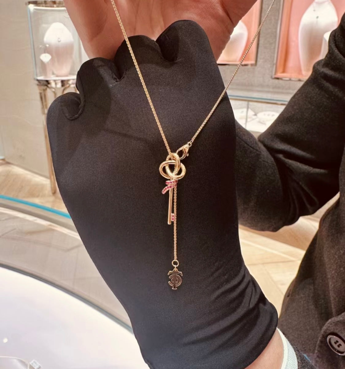 18K Tiffany Keys Woven Pink Diamonds Medium Necklace