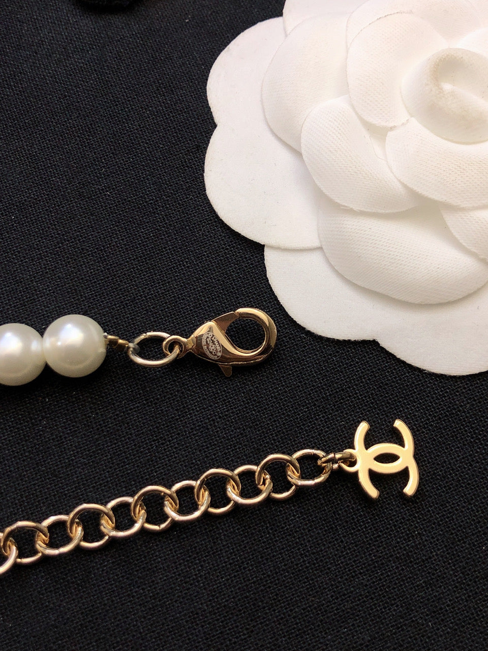 18K  Chanel Wing Chain Necklace