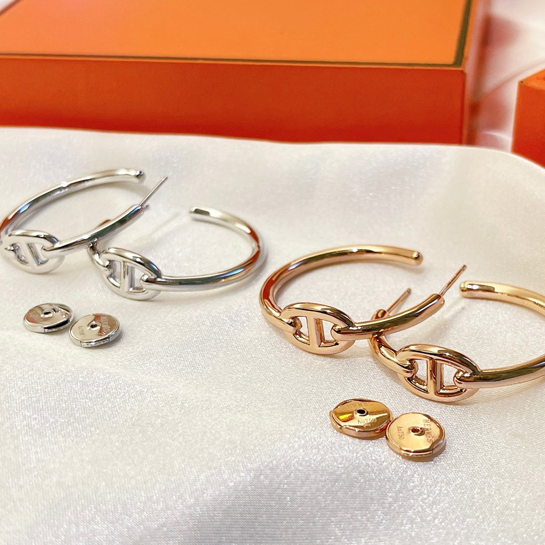 18K Chaine D'Ancre Hermes Earrings